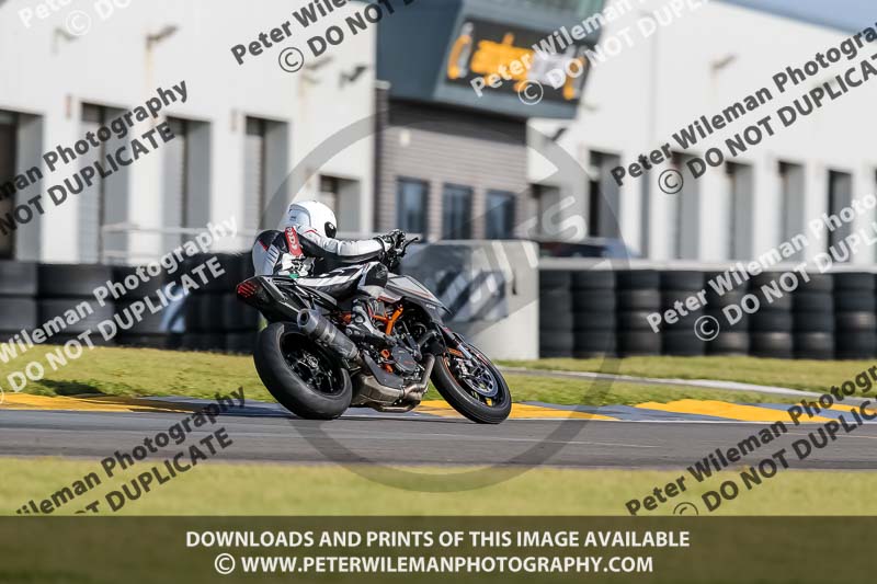 PJ Motorsport 2019;anglesey no limits trackday;anglesey photographs;anglesey trackday photographs;enduro digital images;event digital images;eventdigitalimages;no limits trackdays;peter wileman photography;racing digital images;trac mon;trackday digital images;trackday photos;ty croes